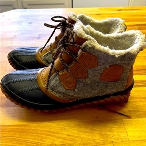 Sorel Out and About Boots